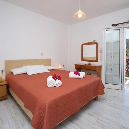 Diamanto Complex Aparthotel Karavómilosz Kültér fotó