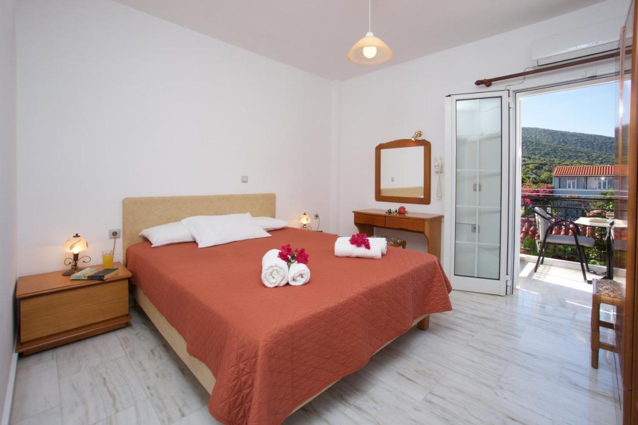Diamanto Complex Aparthotel Karavómilosz Kültér fotó