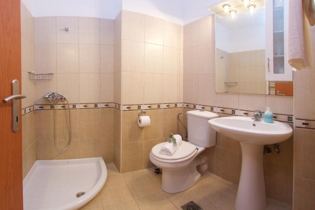 Diamanto Complex Aparthotel Karavómilosz Kültér fotó
