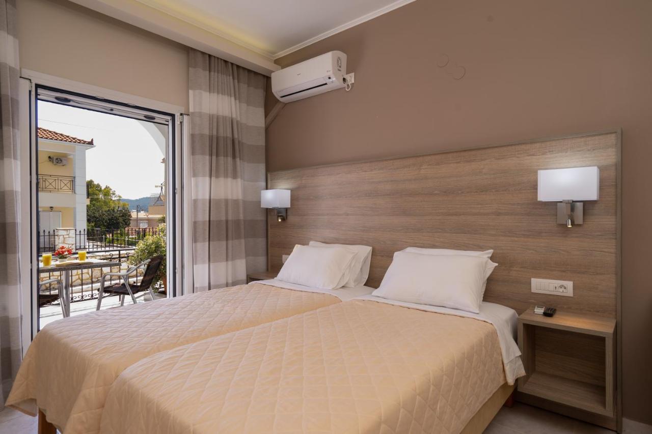 Diamanto Complex Aparthotel Karavómilosz Kültér fotó